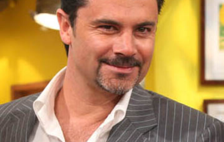 Felipe Camiroaga, animador de televisión chileno